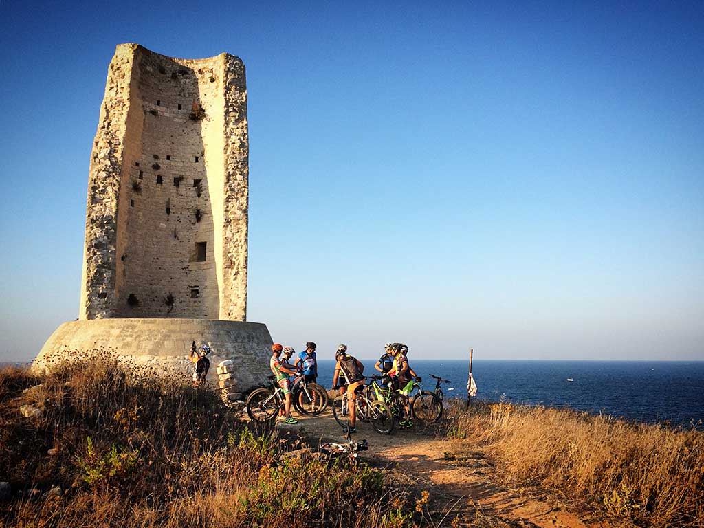 Mountain bike Baia delle Orte - Otranto - Torre del Serpe